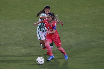 Clásico entre los equipos de Medellín por la fecha 7 del grupo B de la Liga Femenina. 2-1 para el verde.