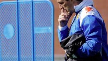 Unai Emery: "Tenemos que atacar y defender mejor"