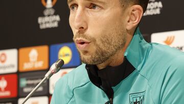 LEZAMA (BIZKAIA), 29/01/2025.- El capitán del Athletic de Bilbao, Oscar de Marcos, ha ofrecido este miércoles una rueda de prensa previa al partido de Liga Europa del jueves ante el Viktoria Plzen checo en San Mamés. EFE/ Miguel Toña