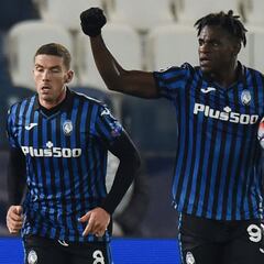 Duván eleva sus registros y está a la altura de James en Champions