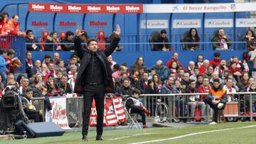 Simeone, en un partido con el Atl&eacute;tico. 