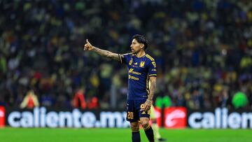 Javier Aquino: “Les duele ver a Tigres ahí”