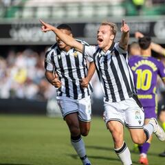 Castellón 2 - Málaga 0: resumen, goles y resultado del partido de LaLiga Hypermotion 2024