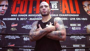 Miguel Cotto se retira ante Sadam Ali en Nueva York.