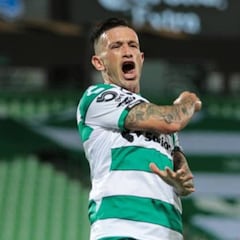 Representante de Brian Lozano asegura que hay oferta de Peñarol