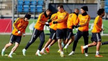 Modric se reincorpora a un grupo feliz por el liderato