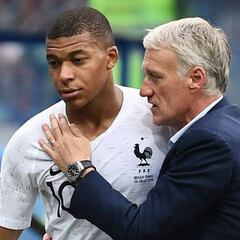 Deschamps reprendió a Mbappé: "Deja de tocar los c..."