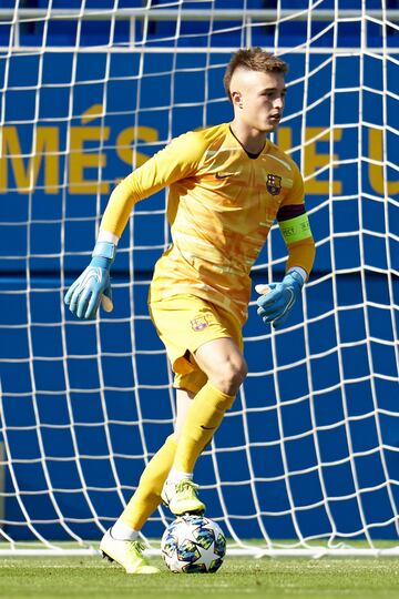 Arnau Tena (19 años) - Fin de contrato el 30 de junio de 2023