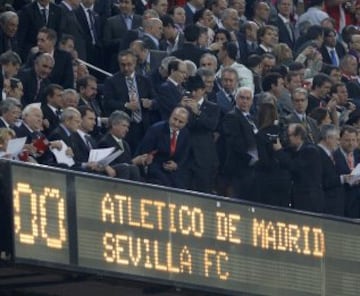 19 de mayo de 2010. Atlético de Madrid-Sevilla. El equipo sevillano se proclamó campeón ganando 0-2 al Atlético de Madrid con goles de Capel y Jesús Navas.