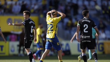 Ale García regresa a la enfermería y será baja para la visita al Mirandés