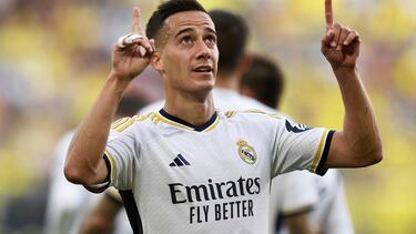 Lucas Vázquez celebra su gol al Villarreal en La Cerámica.