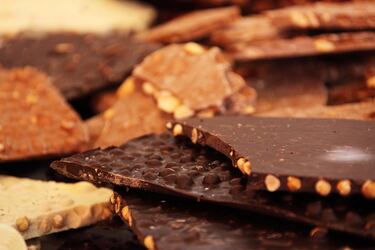 Which chocolates have the highest amount of lead and cadmium?