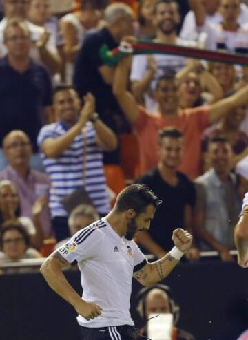 1-1. Negredo celebró el gol del empate.