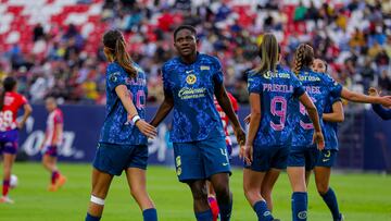 Angelique Saldivar celebrates her goal of America during the 16th round match between Atletico de San Luis and America as part of the Liga BBVA MX Femenil, Torneo Apertura 2024 at Alfonso Lastras Stadium on October 20, 2024 in San Luis Potosi, Mexico.