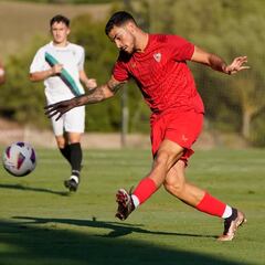 Isaac Romero, en la agenda del Albacete para reforzar su delantera