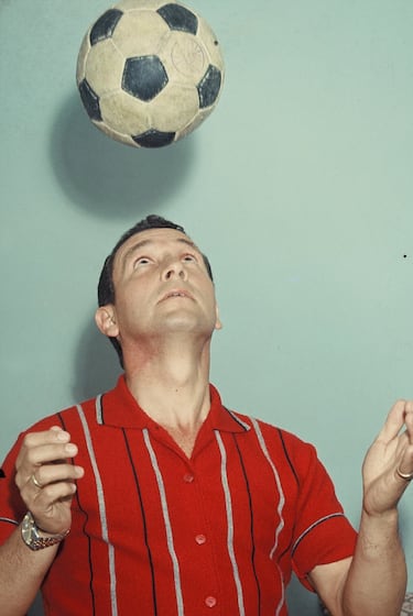 Una de las primeras figuras del fútbol mexicano y referente del Atlante. Tuvo su primera etapa entre 1942 y 1948, en la cual ganó un título y después a mediados de los años 50’s, al igual que el “Piojo” también los dirigió posteriormente.
