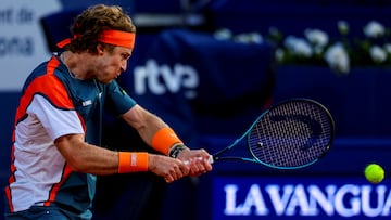 ‘Speedy’ Rublev resuelve su debut en una hora y cuatro minutos