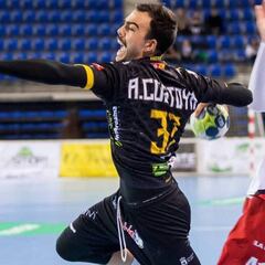 El Ademar ratifica su segunda plaza ante el Guadalajara
