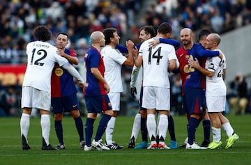 El Clásico en Tokio sirvió para rendir homenaje a Iniesta.