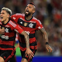 Arturo Vidal da un gran paso para un nuevo título en Flamengo