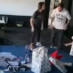 Ramos graba con cámara oculta la reacción de sus hijos con los regalos: ojo al mayor