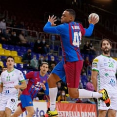 El Torrelavega desestabiliza
al Barça que recibe al Oporto