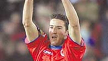 <b>LA PUNTILLA.</b> Toché se ha pasado casi toda la temporada lesionado y dió la puntilla a su ex-equipo en Soria.