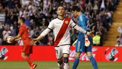 Embarba, celebrando un gol.