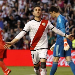 La Sampdoria se une a la puja por el extremo rayista Embarba