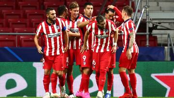 El Atlético celebrando uno de los goles contra el Salzburgo