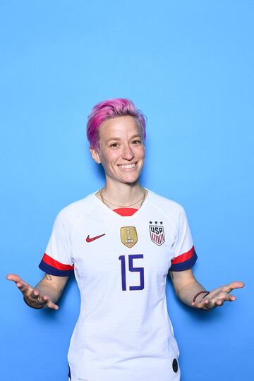 La capitana continuó con su look rosado para el Mundial de Francia 2019.