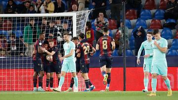 El Levante firma el pase frente a un Andorra que mereci¨® m¨¢s