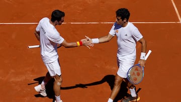 Pedro Martinez y Jaume Munar, en la Copa Davis.