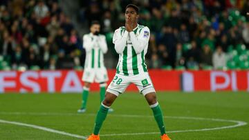 A pesar de no ser como tal de Centroamérica, Júnior Firpo, nacido en República Dominicana, es un futbolista que se desempeña como lateral izquierdo y que tiene mucha proyección en el Real Betis de la Primera División de España.