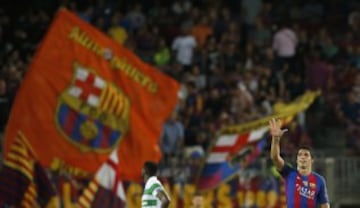 Football Soccer - FC Barcelona v Celtic - UEFA Champions League Group Stage - Group C - The Nou Camp, Barcelona, Spain - 13/9/16
Barcelona's Luis Suarez celebrates scoring their seventh goal
Reuters / Albert Gea
Livepic
EDITORIAL USE ONLY.