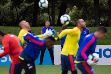 Iván Mauricio Arboleda,Eder Chaux, Aldair Quintana y Diego Novoa entrenan en la sede de la FCF bajo las dirección de Carlos Queiroz.