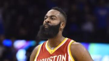James Harden, durante un partido la semana pasada.