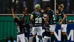 Jugadores del Deportivo Cali en un partido ante Boca Juniors por Copa Libertadores