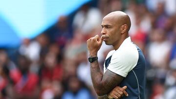 Henry gana opciones en Francia