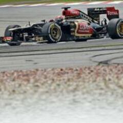 Raikkonen confirma a Lotus en Malaisia; Alonso acaba cuarto