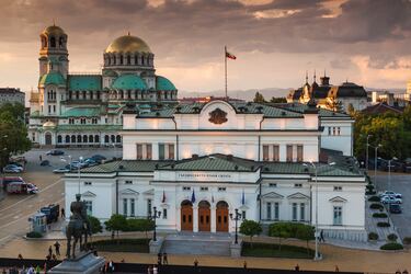 Jornada laboral máxima: 40 horas semanales | Horas reales trabajadas: 39 horas de media