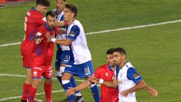 El delantero chileno que no era titular hace un año y se lució en su nuevo equipo