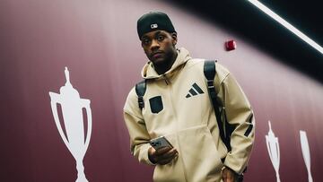 Jhon Durán y el salario que le ofrece el PSG