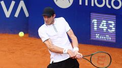 Tennis - ATP 250 - Argentina Open - Buenos Aires Lawn Tennis Club, Buenos Aires, Argentina - February 18, 2024 Chile's Nicolas Jarry in action during the final match against Argentina's Facundo Diaz Acosta REUTERS/Agustin Marcarian