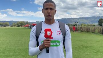 Fainer Torijano env&iacute;a un mensaje a la afici&oacute;n de Santa Fe