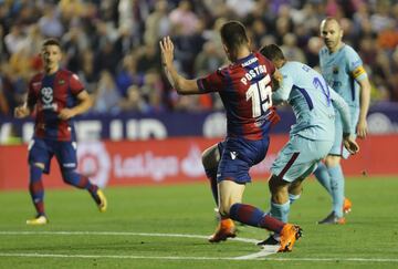 Coutinho acercó al Barcelona con el 2-1.