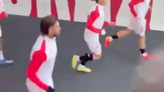 Indignación en el rojiblanco por lo que hizo Ramos al saltar al Metropolitano