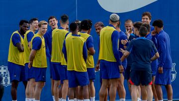 01/05/23 
ENTRENAMIENTO DEL BARCELONA 
GRUPO  PASILLO 