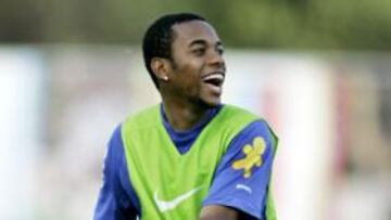 Robinho: "Ganará el que lleve la batuta del juego"
