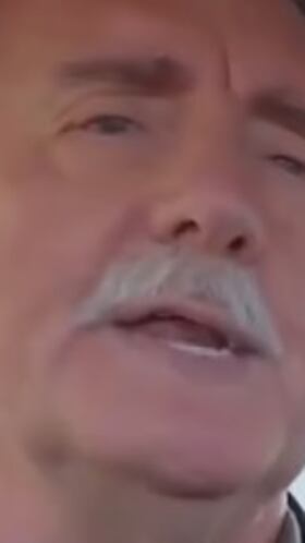 A Eduardo Artés le piden definir en ‘una palabra’ a Jara, Kast, Kaiser y Harold: cada frase que dice es inesperada